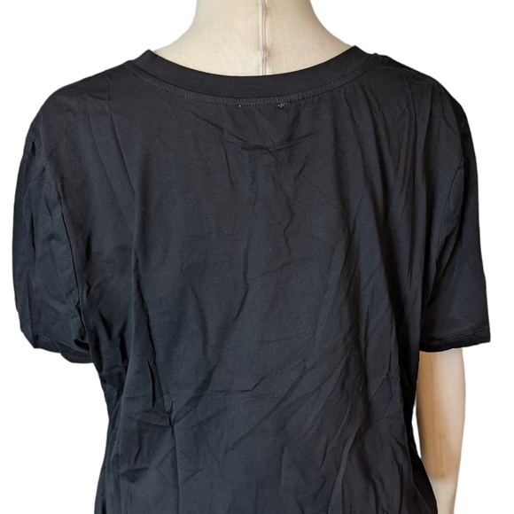 FUZZY LOVE Black T-Shirt NOT a Graphic Tee Plus 1X - Picture 7 of 8